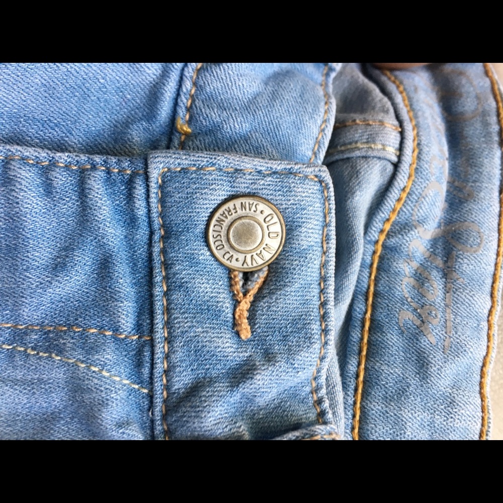 Old navy light wash jeans